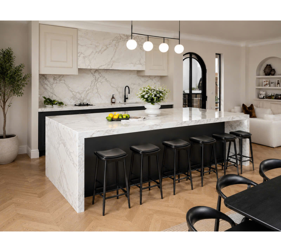 Imperia Calacatta Porcelain